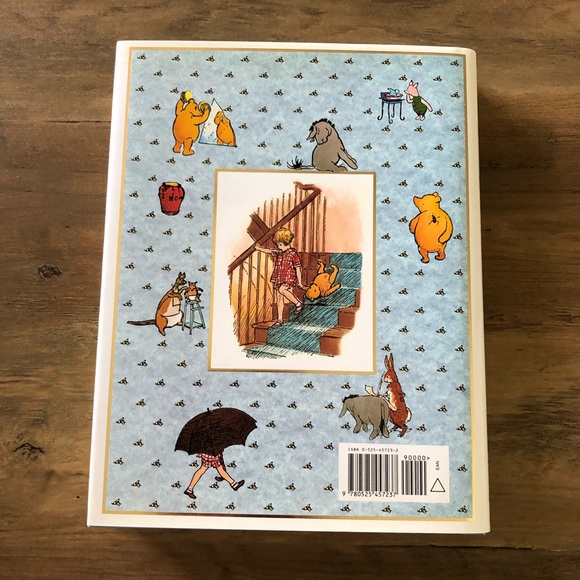 The Complete Tales of Winnie-the-Pooh by A. A. Milne - Picture 2 of 11